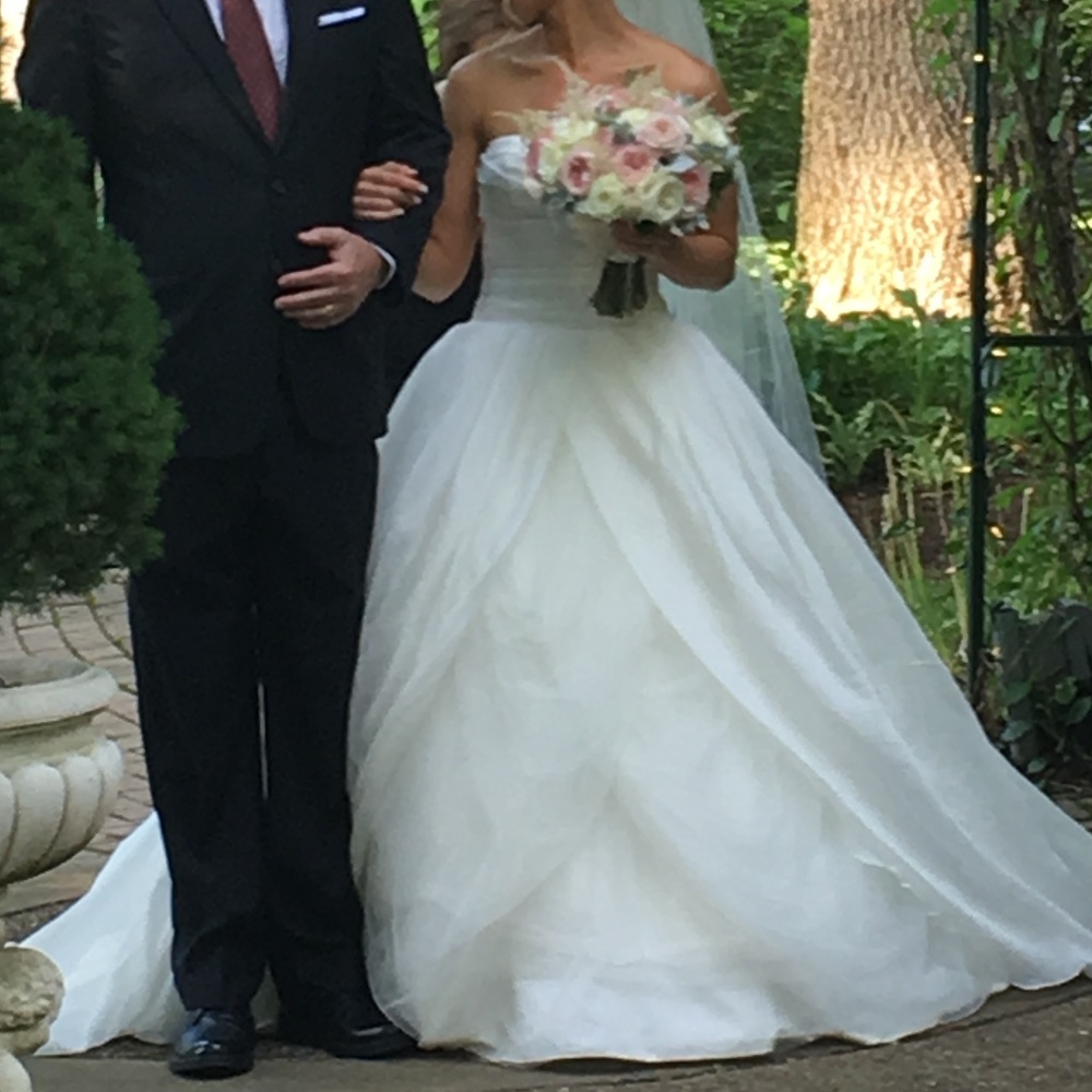 Vera Wang White Ball Gown Vw351178